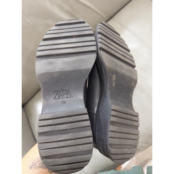 Zara Women's 38/8 Chunky Lug sole Front Zipper Ankle Boots - Picture 6 of 6